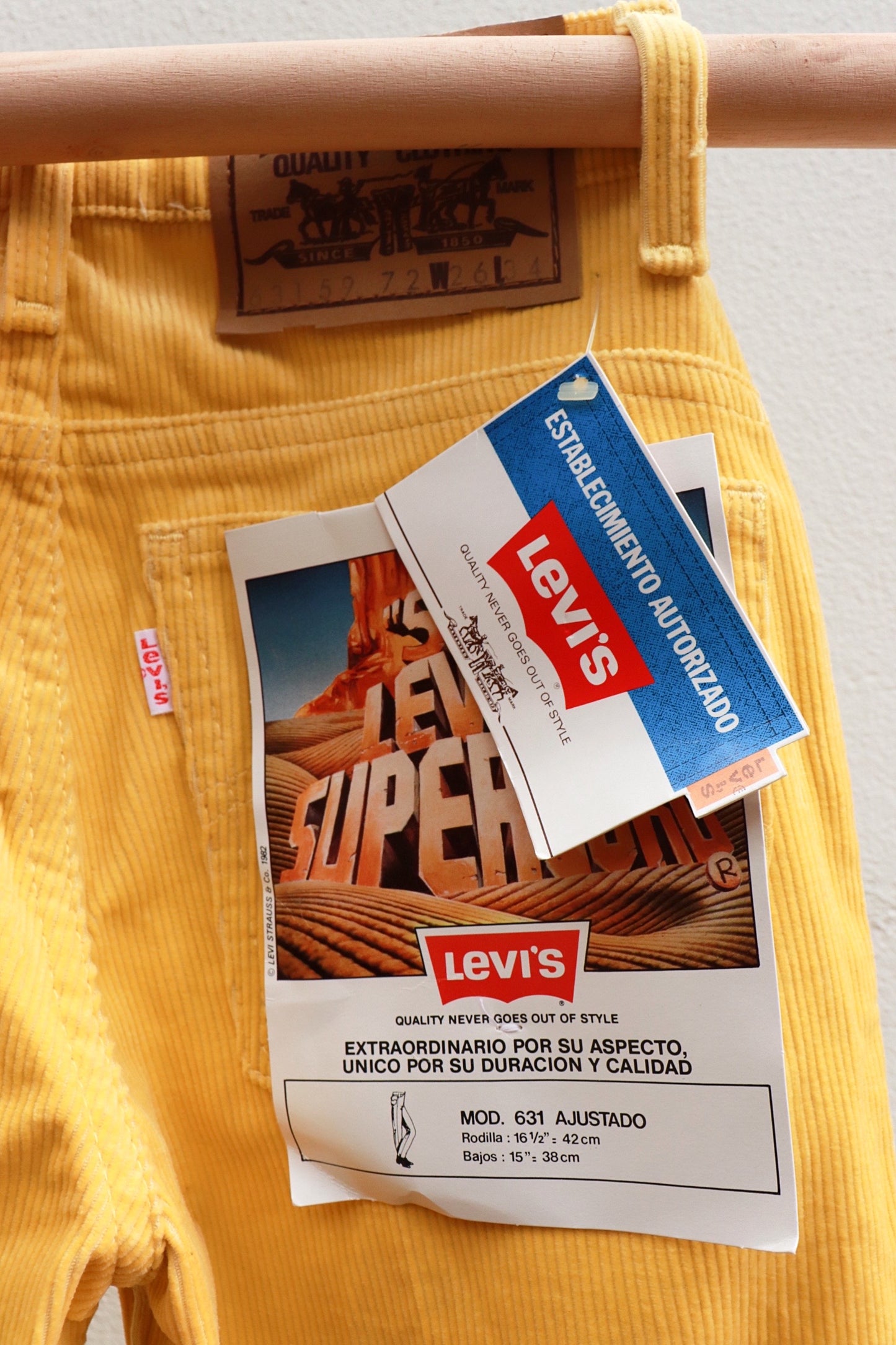 80s Levi’s ribcord - never worn or washed!