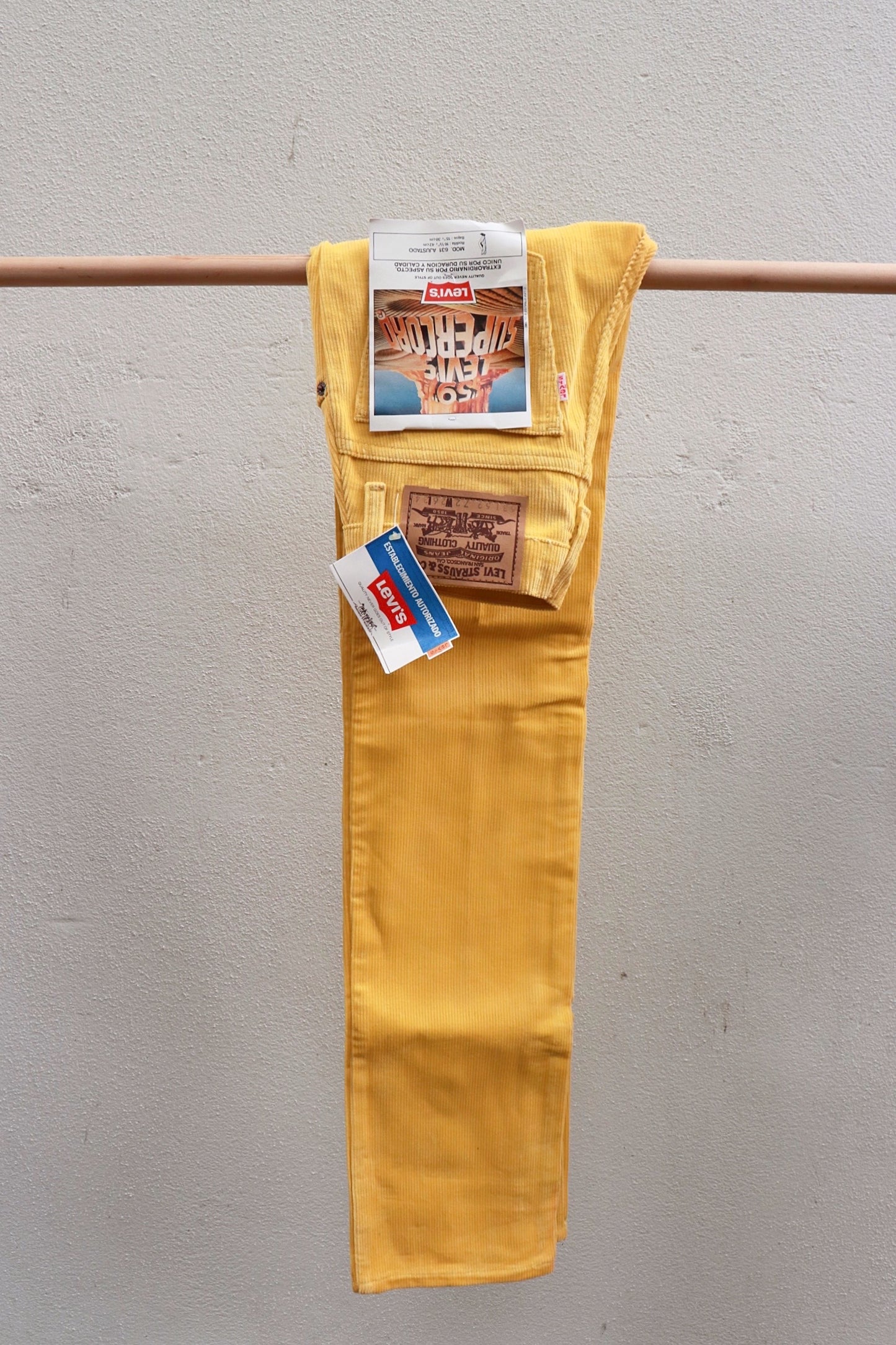 80s Levi’s ribcord - never worn or washed!