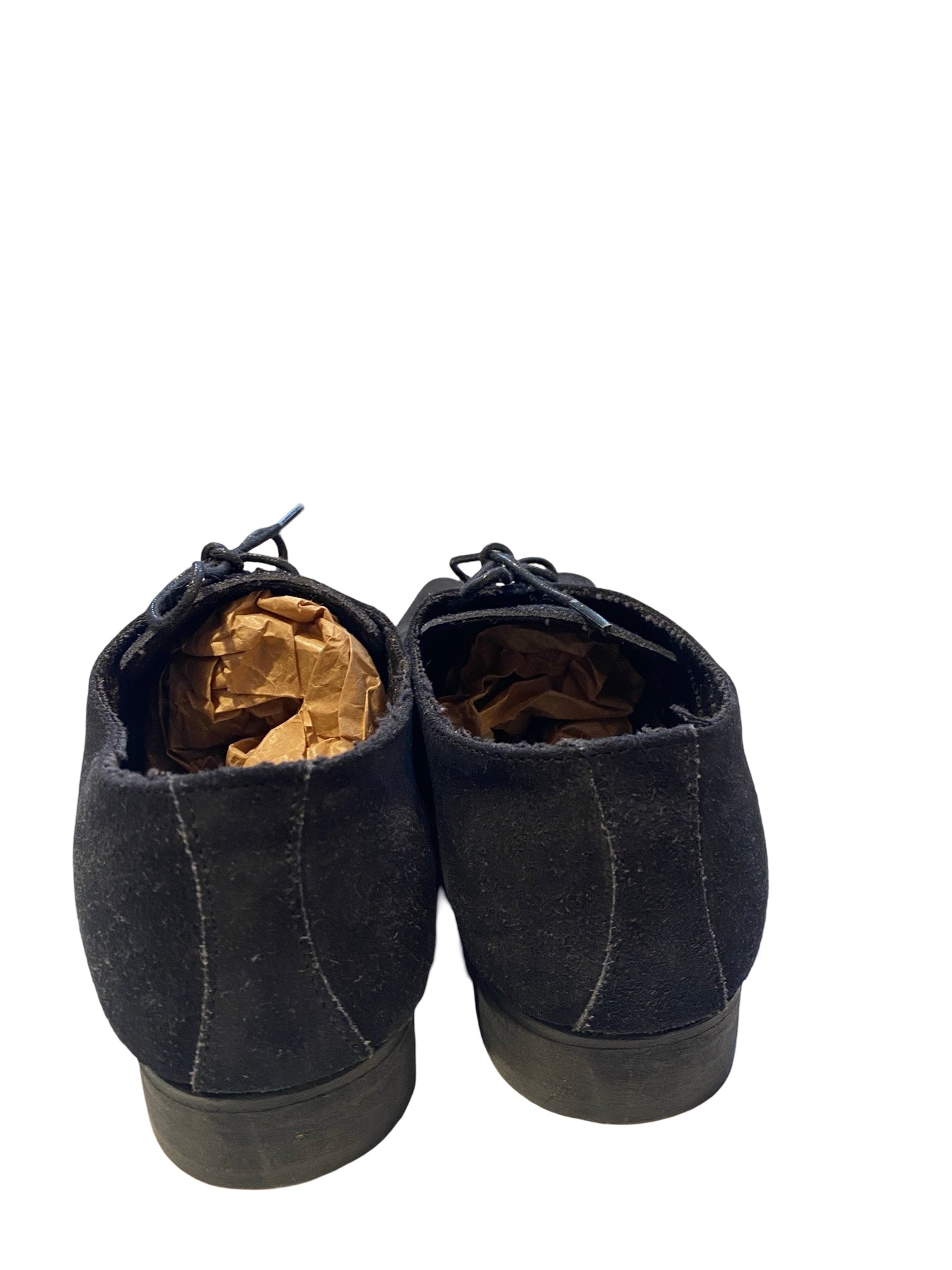 Zwart suede puntschoenen