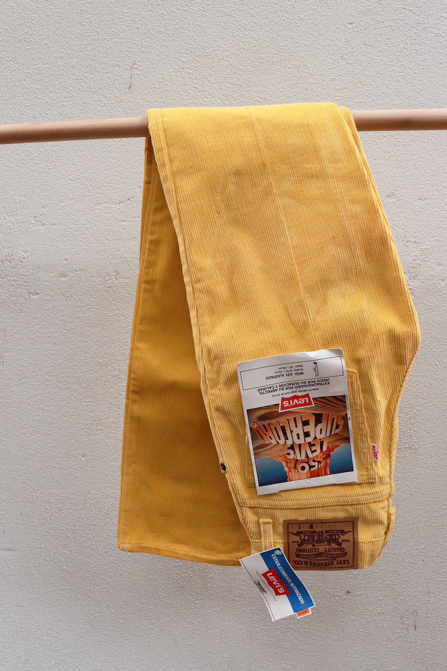 80s Levi’s ribcord - never worn or washed!