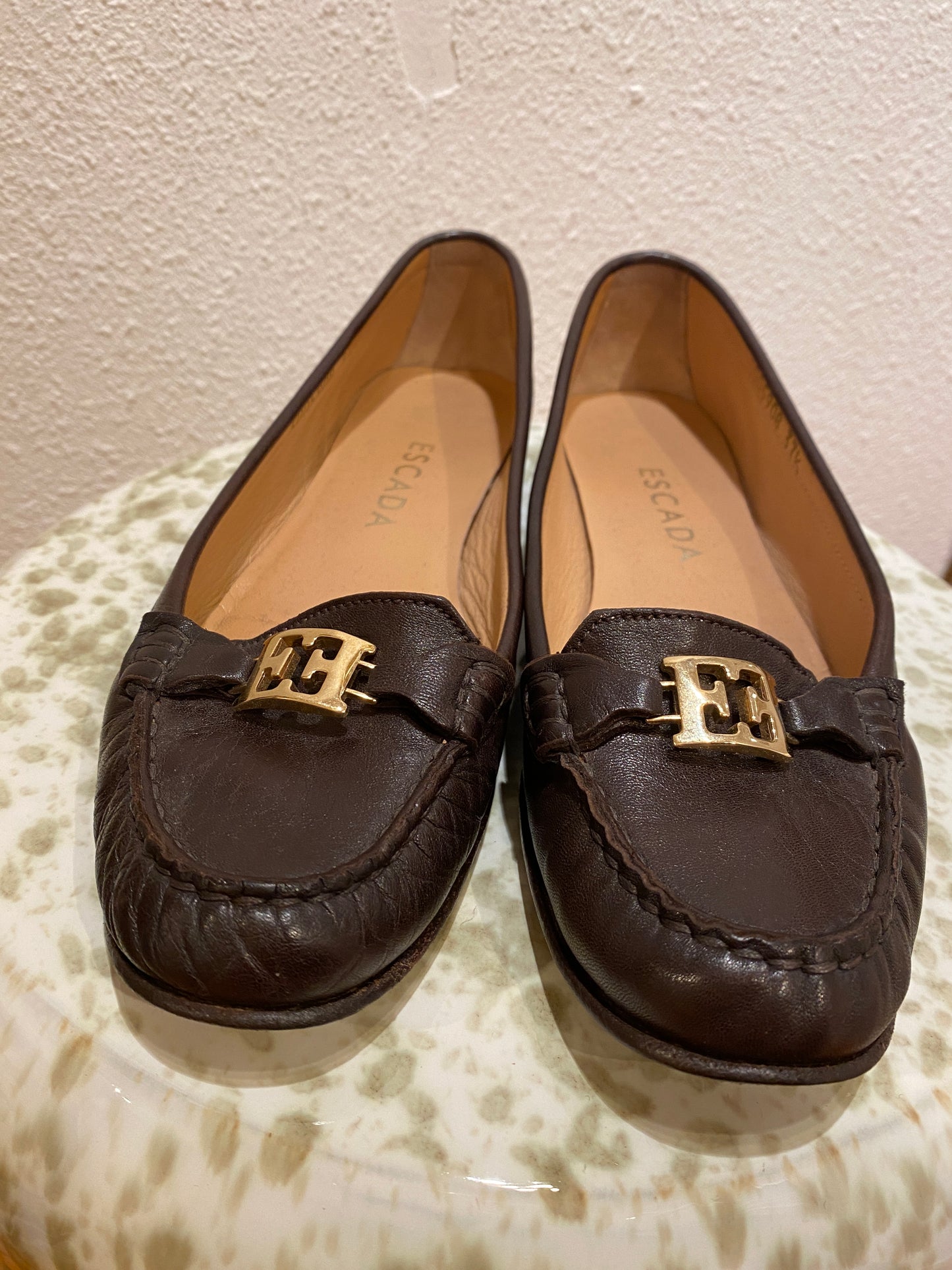 Escada loafers