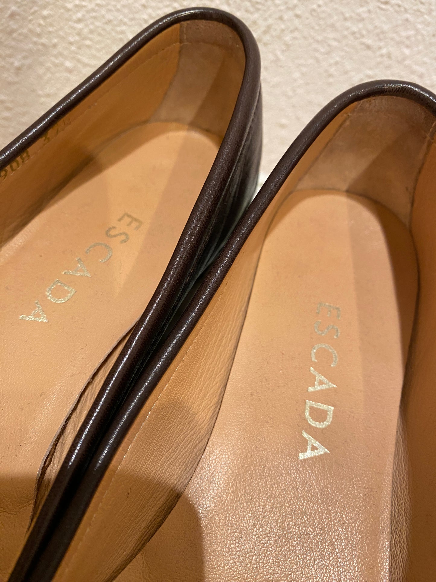 Escada loafers