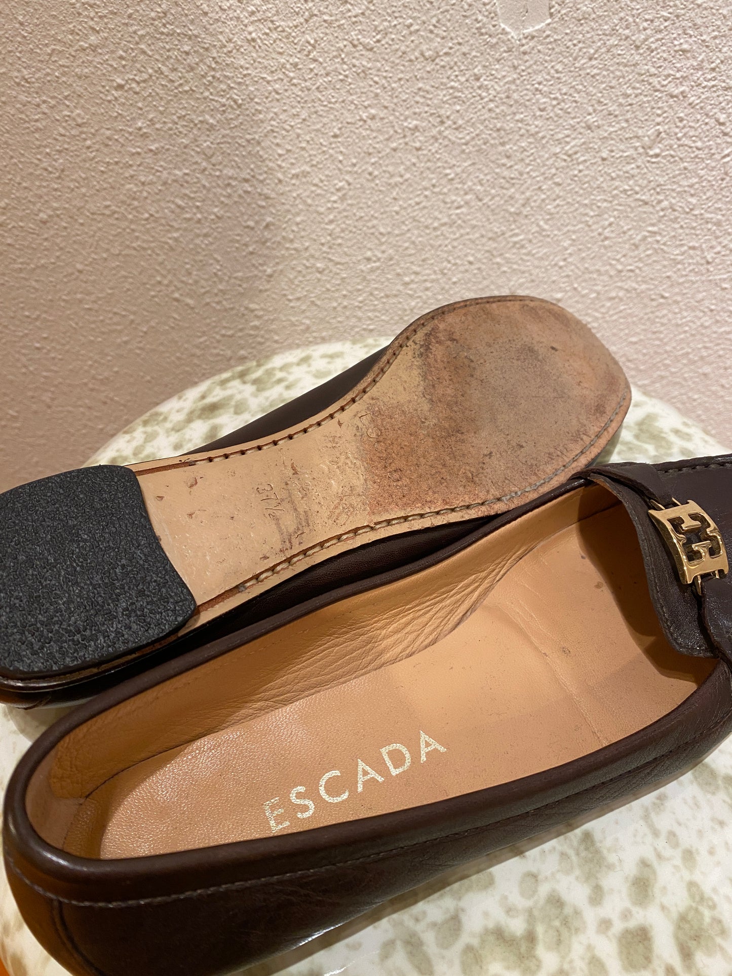 Escada loafers
