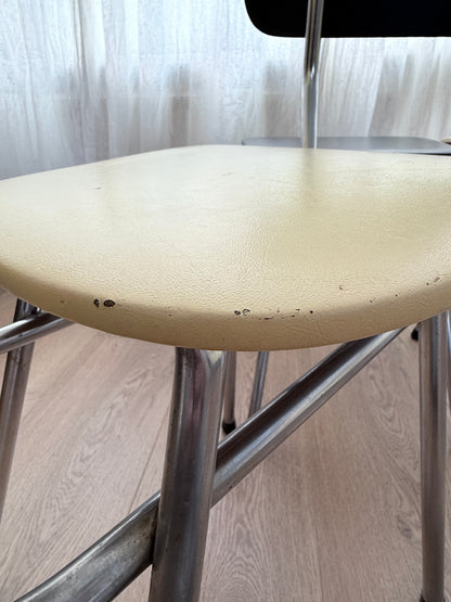 Vintage buisframe stoelen