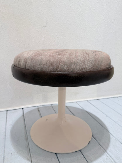 Vintage kruk in Joe Colombo-stijl