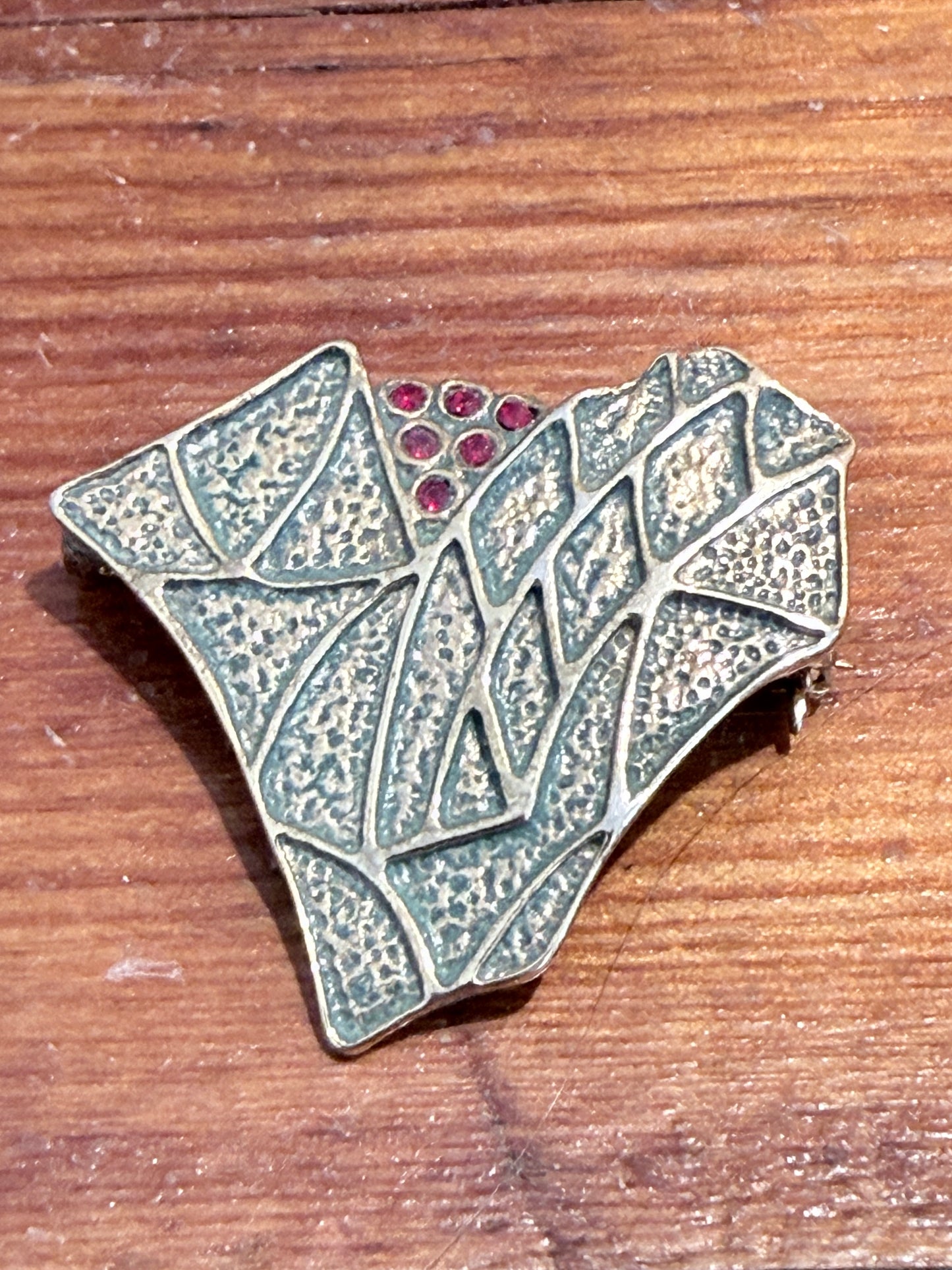 Art deco broche