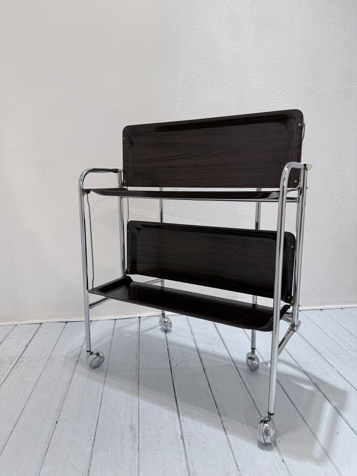 Vintage Seventies Inklapbare Serveerwagen – Brown & Chrome