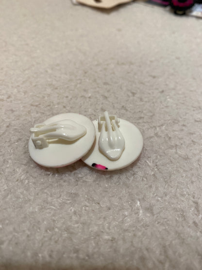 Clip earrings