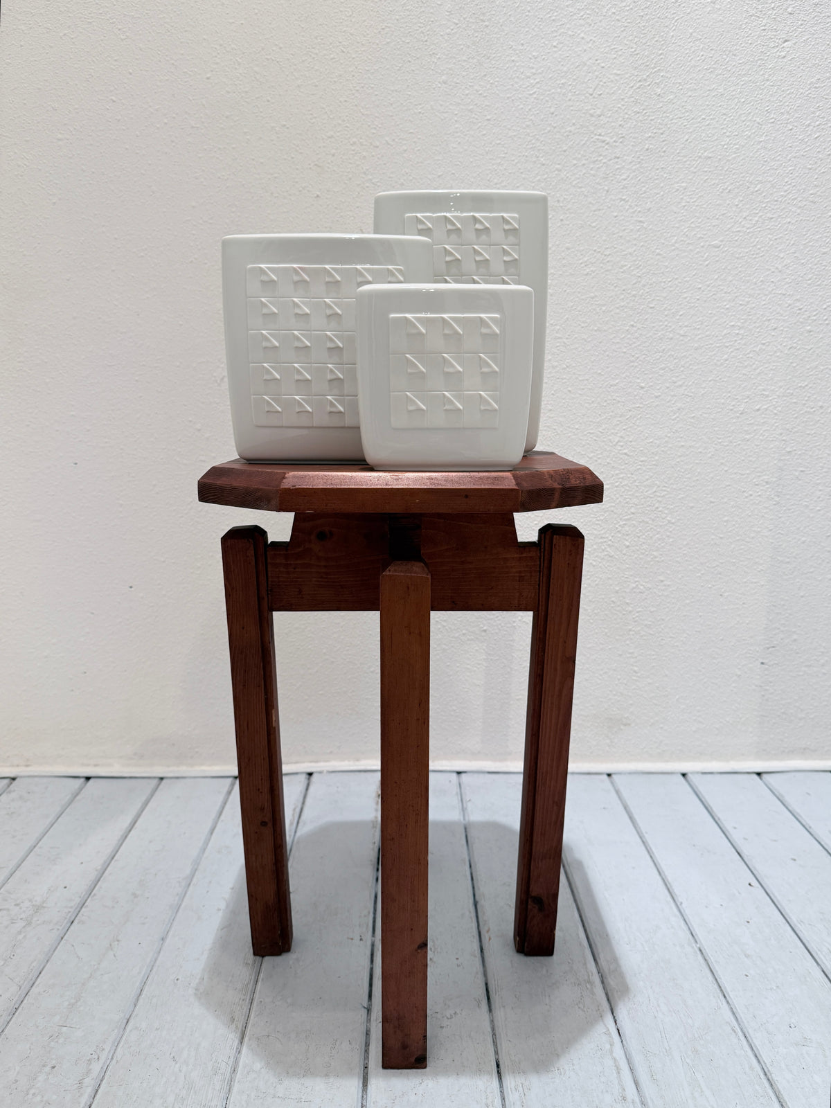 Eye-catching Designervintage: Set van 3 Porseleinen Mid-Century Vazen van Hutschenreuther