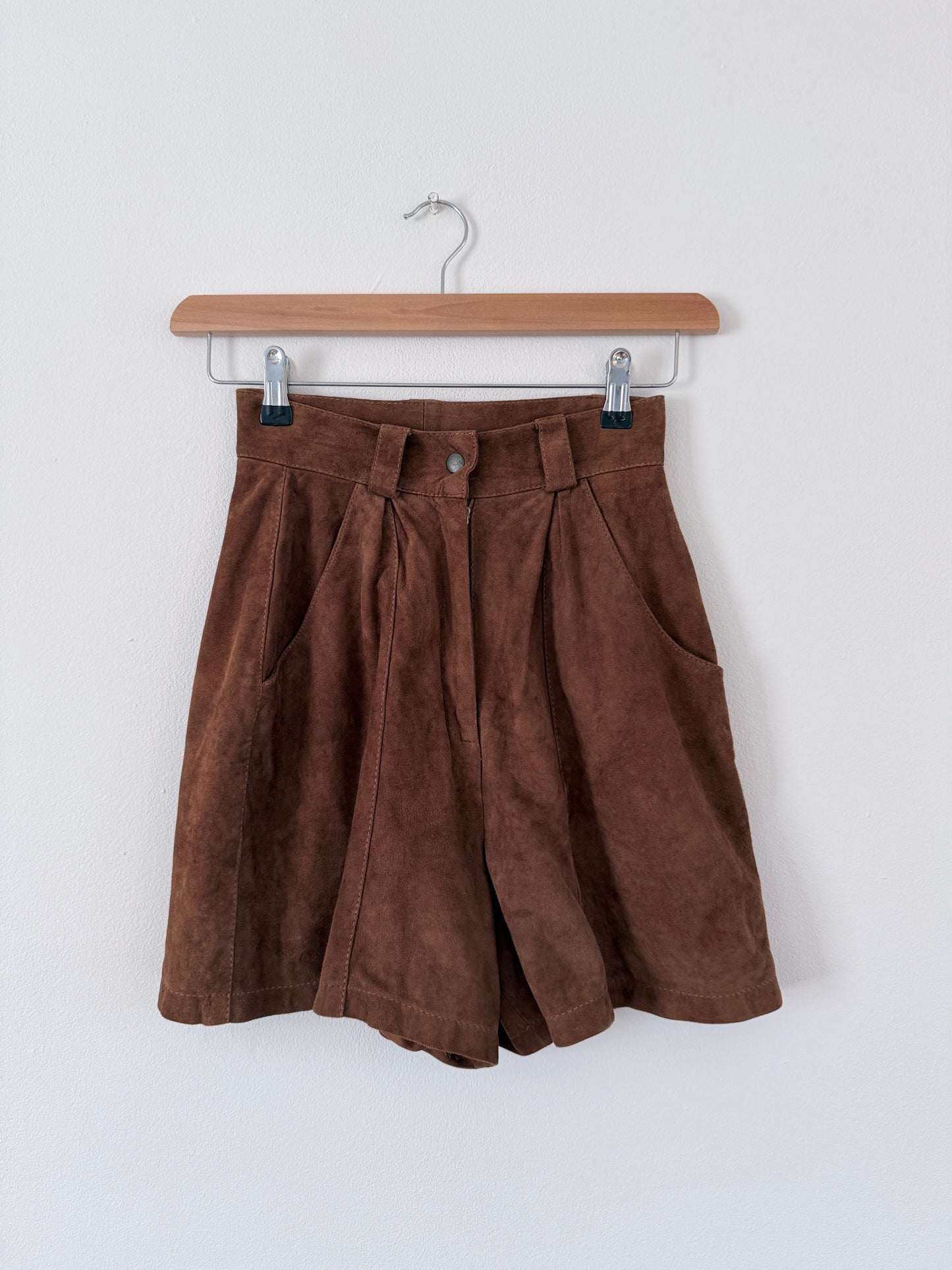 Vintage suède 70s shorts