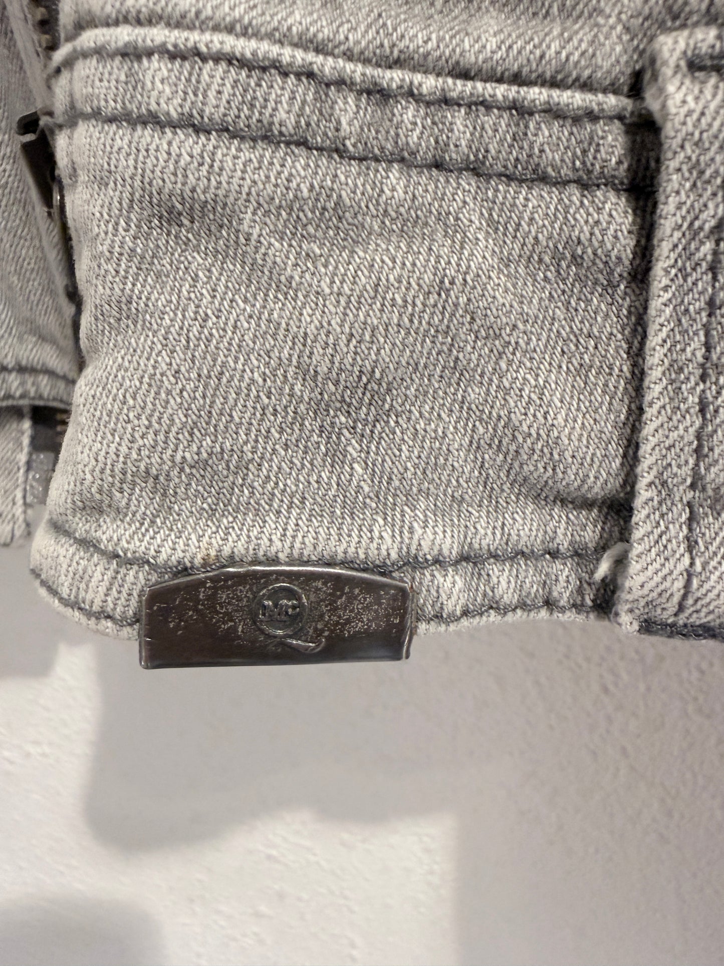 Archive McQ Alexander McQueen Grey Denim Jacket | Vintage Grijs Spijkerjasje met Ritsdetails - Maat S / IT 40