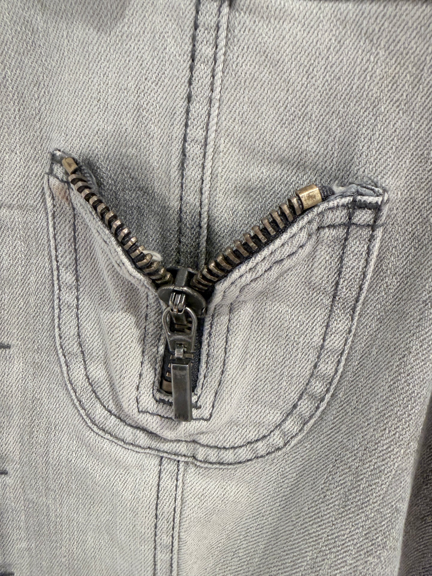 Archive McQ Alexander McQueen Grey Denim Jacket | Vintage Grijs Spijkerjasje met Ritsdetails - Maat S / IT 40