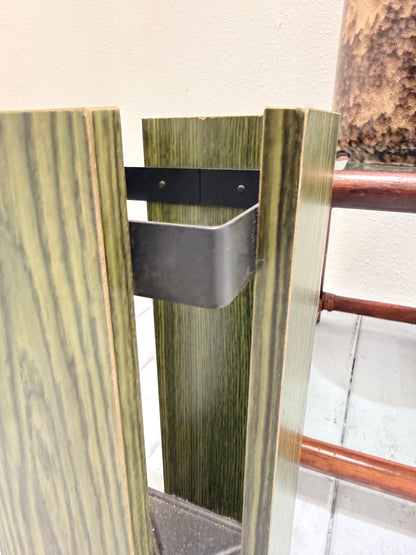Vintage 70s Geometrische Paraplubak – Olive Wood