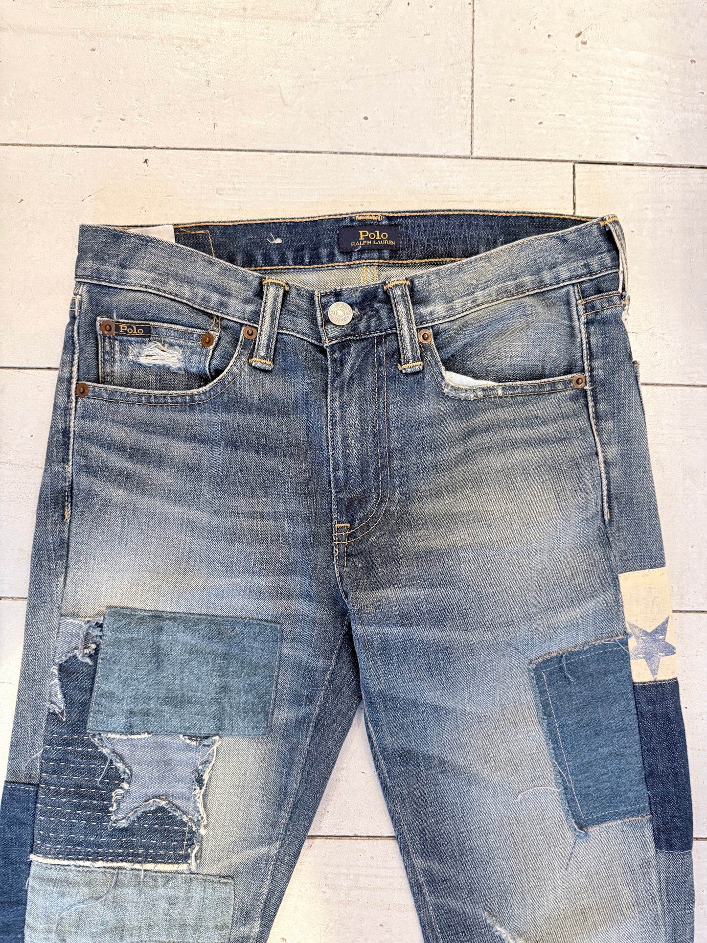 Polo Ralph
Lauren "Waverly Straight" Patchwork Star
Jeans