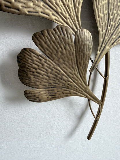 Mid Century metalen Ginko bladeren sculptuur