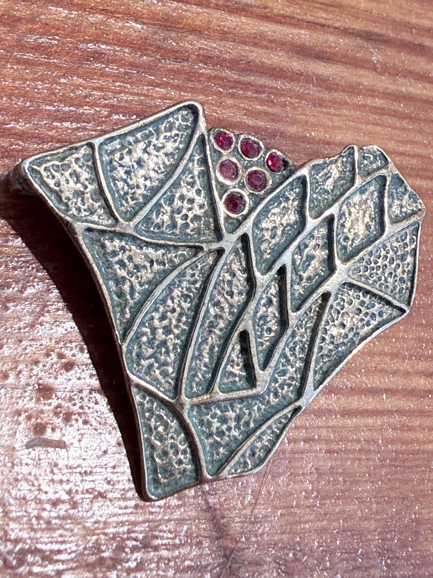 Art deco broche