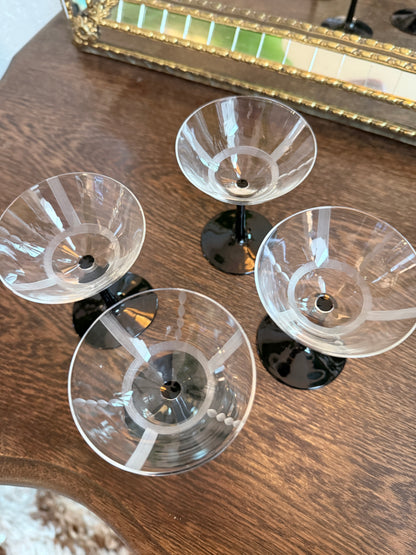 Vintage Art Deco Revival Cocktailglazen met Zwarte Steel – Set van 4