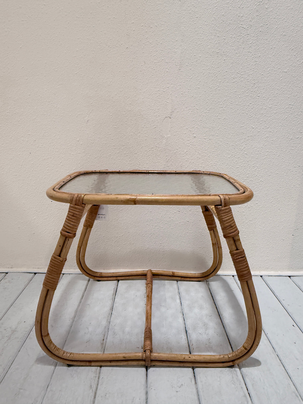Rohé Noordwolde – vintage bijzettafel met structuurglas