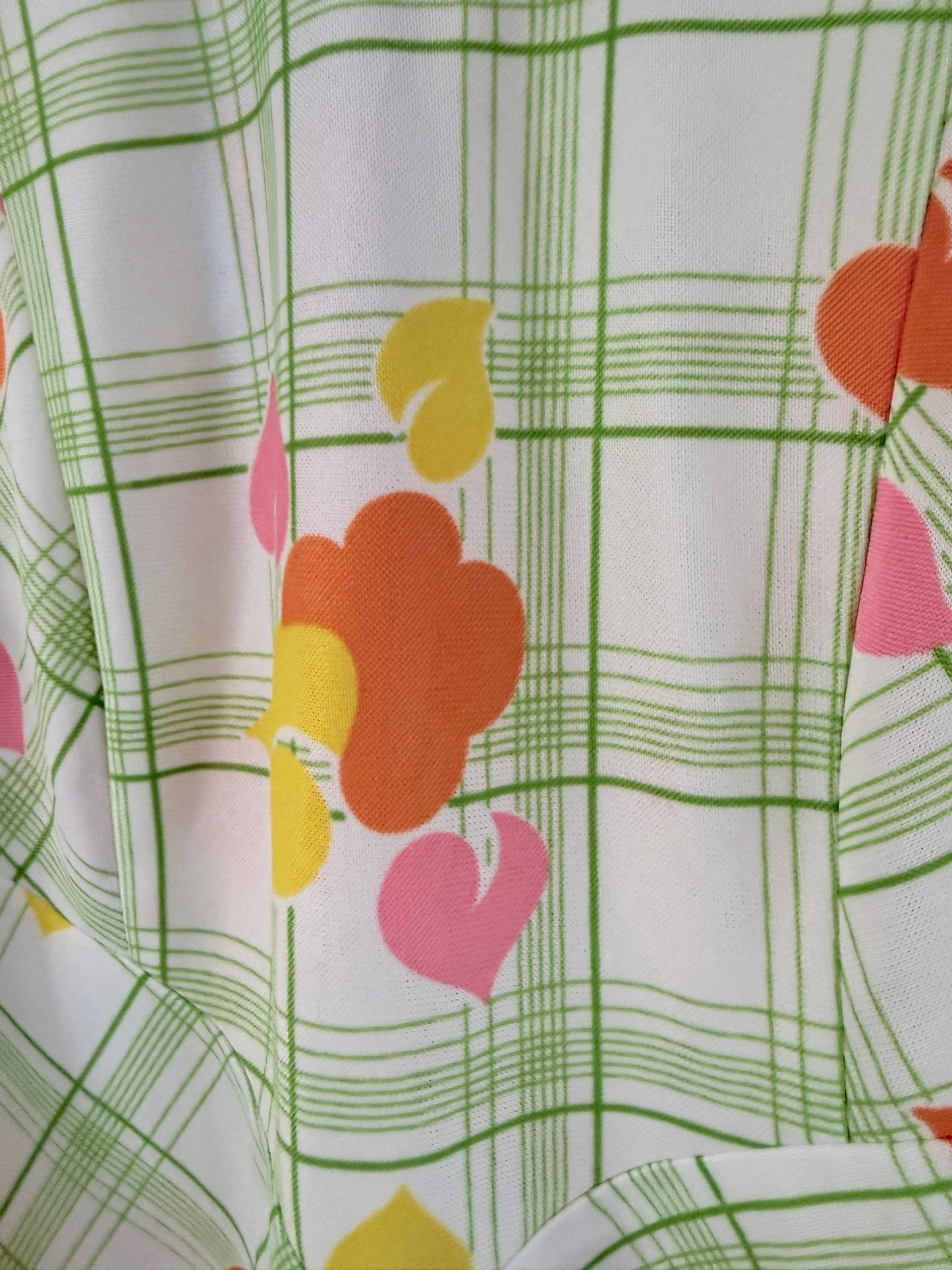 Vintage jaren ’60/’70 mod jurk met grafische bloemenprint – Retro mini jurk