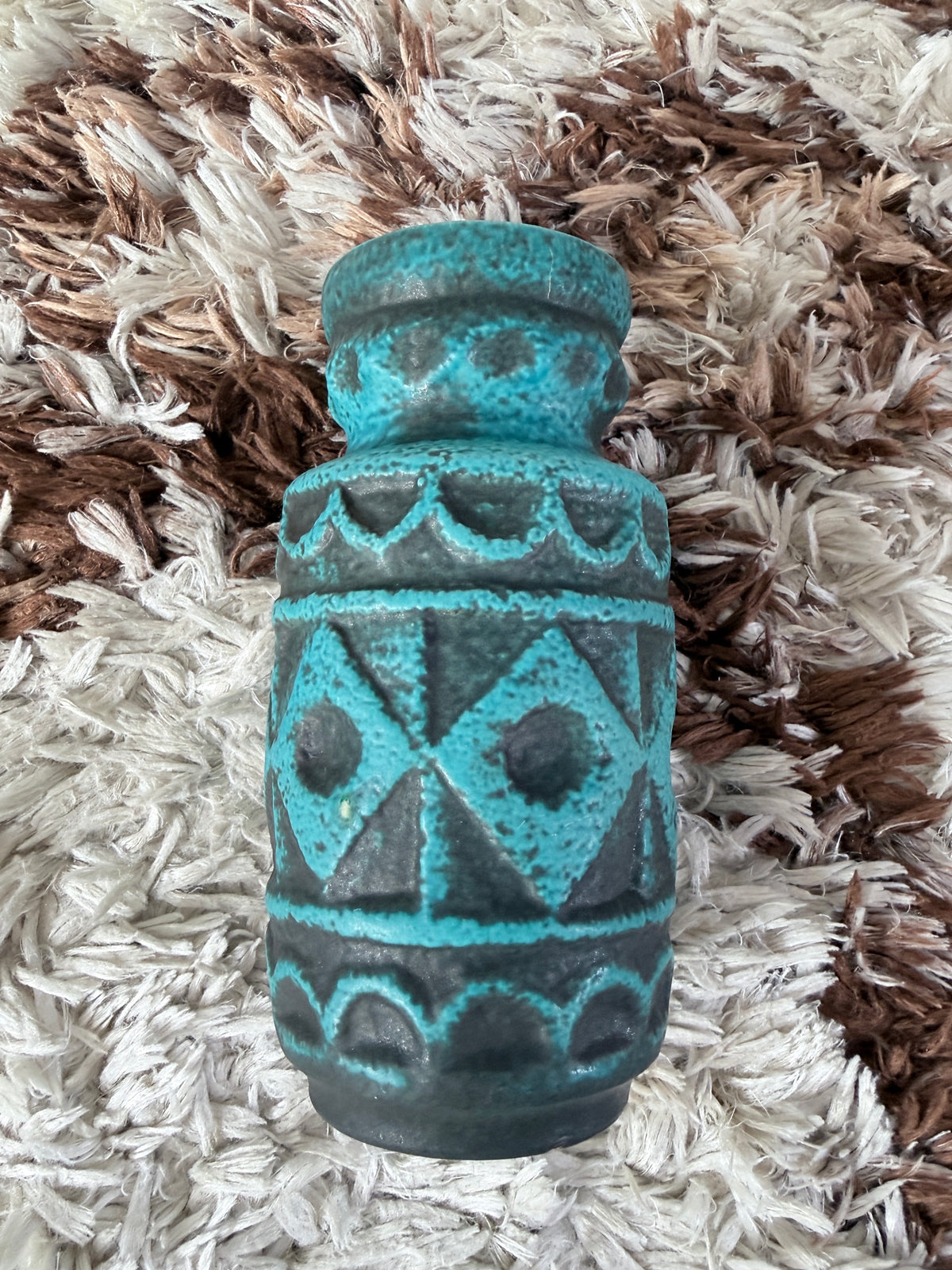 Vintage Bay Keramik vaas • model 92 20 • turquoise & zwart • 20 cm
