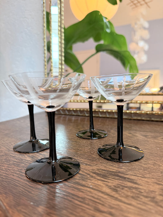 Vintage Art Deco Revival Cocktailglazen met Zwarte Steel – Set van 4