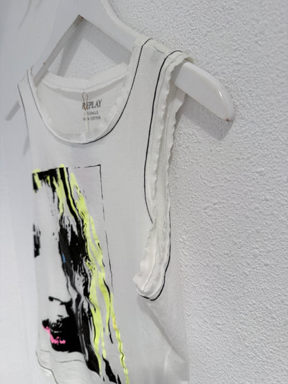 Y2K baby tee | 00s shirt