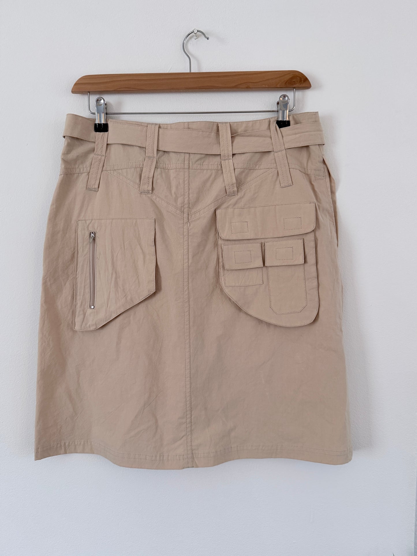 Cargo utility rok Y2K