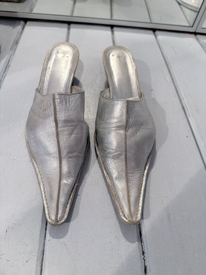 Zilveren leren loafers met hakje