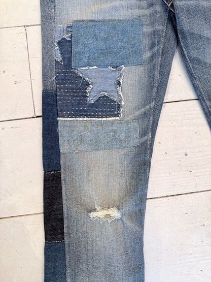 Polo Ralph
Lauren "Waverly Straight" Patchwork Star
Jeans