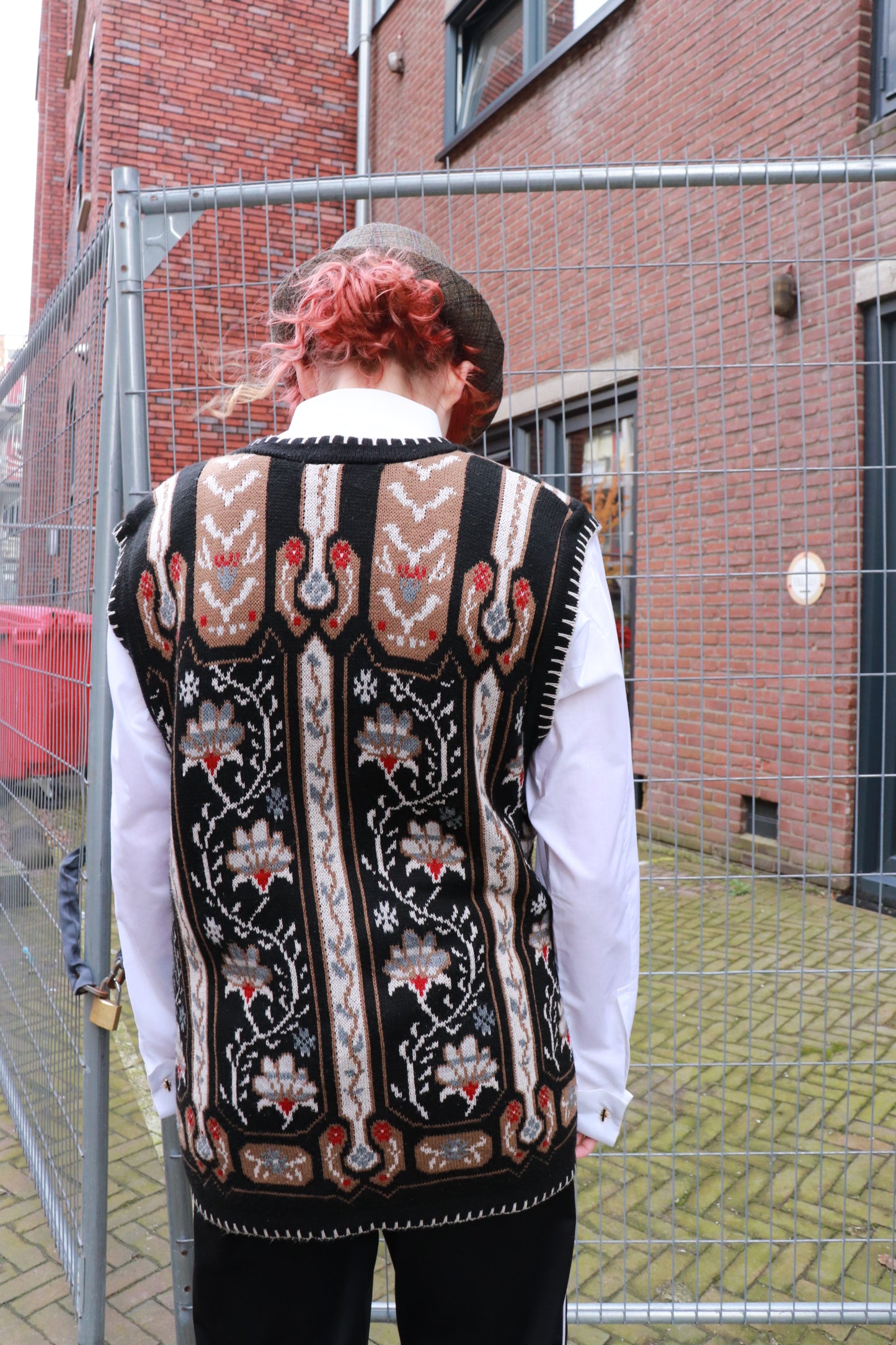 Vintage vest Gigi  look