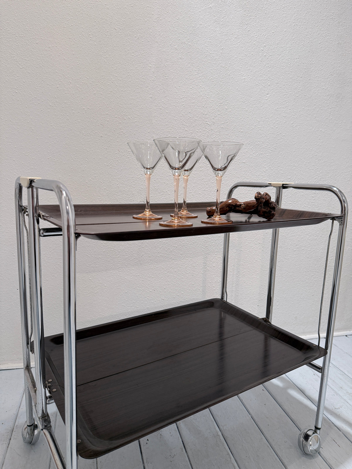 Vintage Seventies Inklapbare Serveerwagen – Brown & Chrome